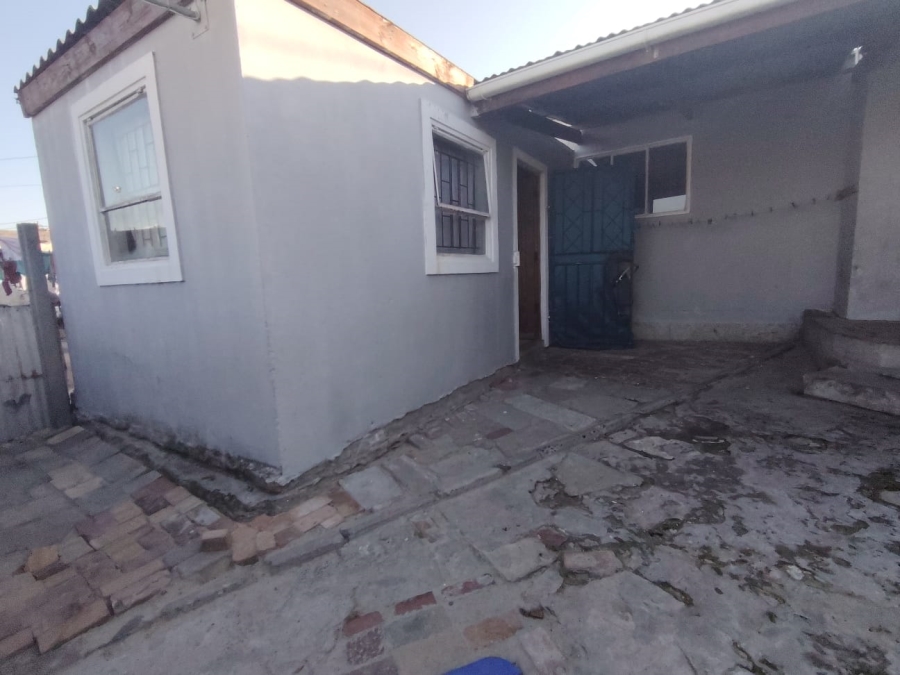 2 Bedroom Property for Sale in Wesbank Western Cape